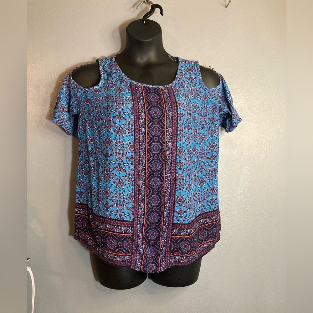 St John's Bay blue/red cold shoulder blouse